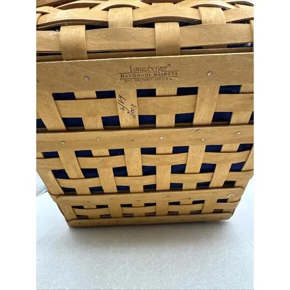 Longaberger 2003 Hostess Two Pie Basket, Wood Riser & Blue Fabric Liner12x12x8